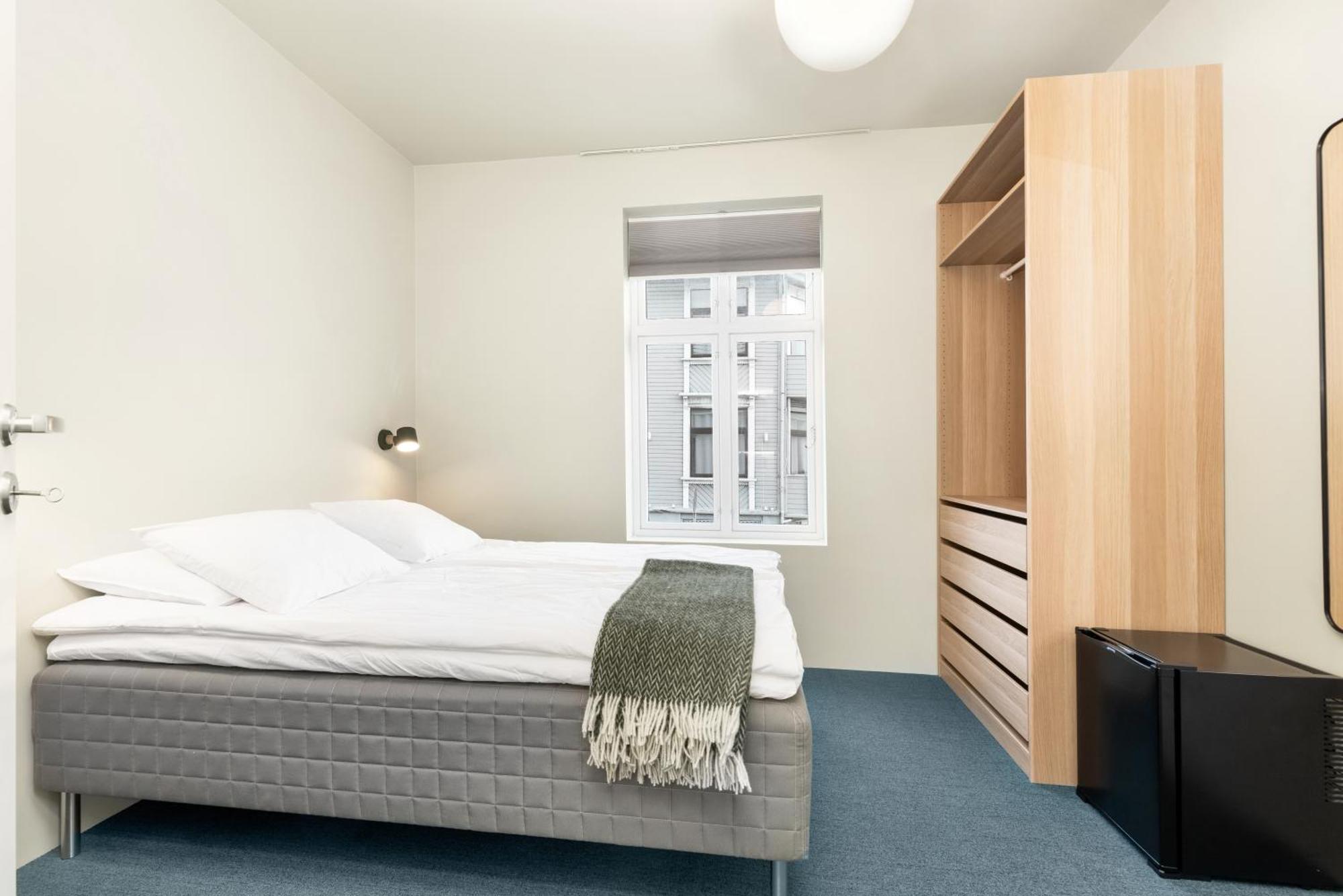 Central Guest House - Bedroom With Private Bathroom 斯塔万格 外观 照片
