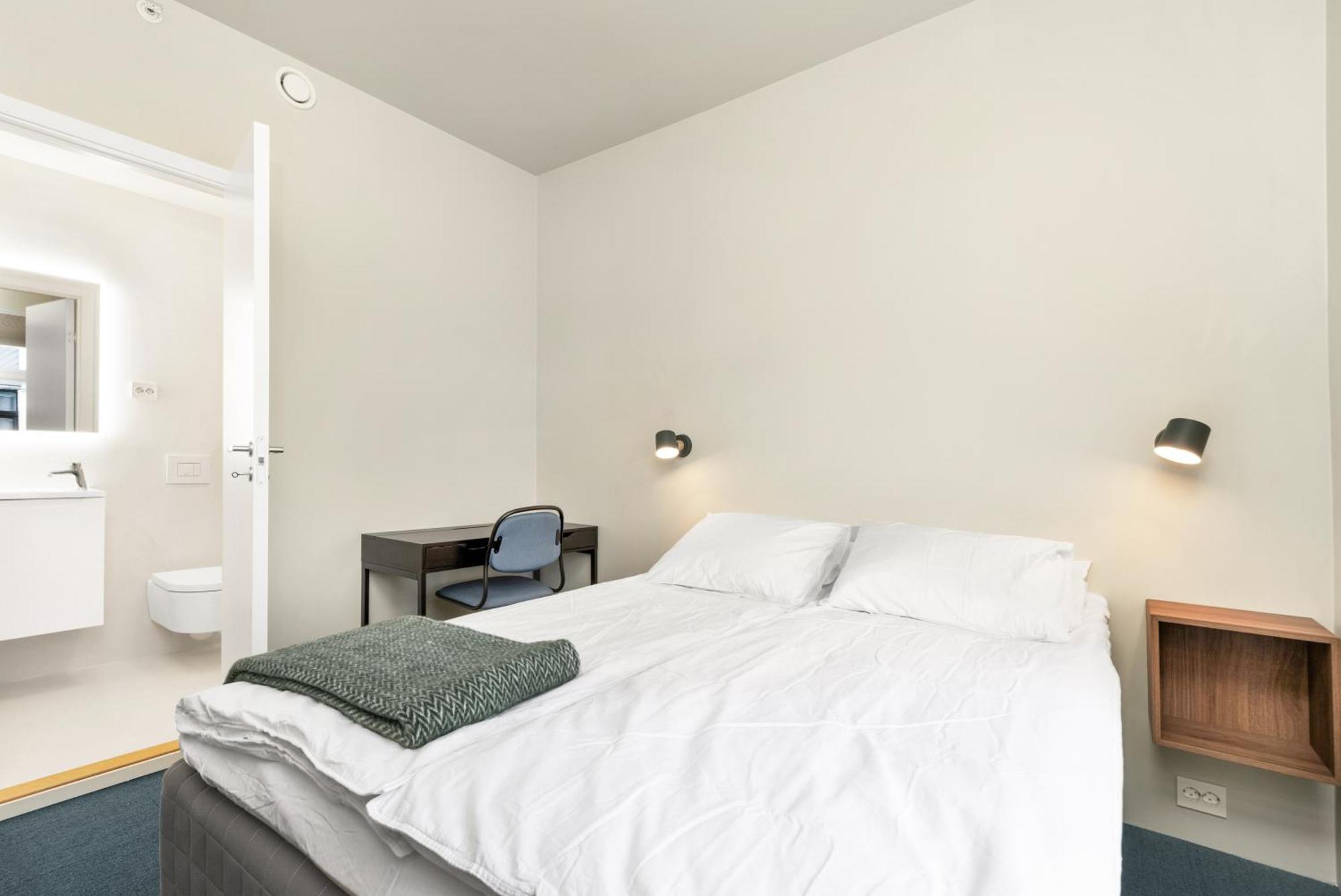 Central Guest House - Bedroom With Private Bathroom 斯塔万格 外观 照片